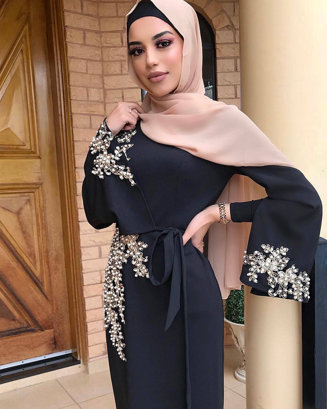 Women's Beautiful Floral Embroidered Long Sleeve Dress Muslim Embroidered dress - Clothing Personality