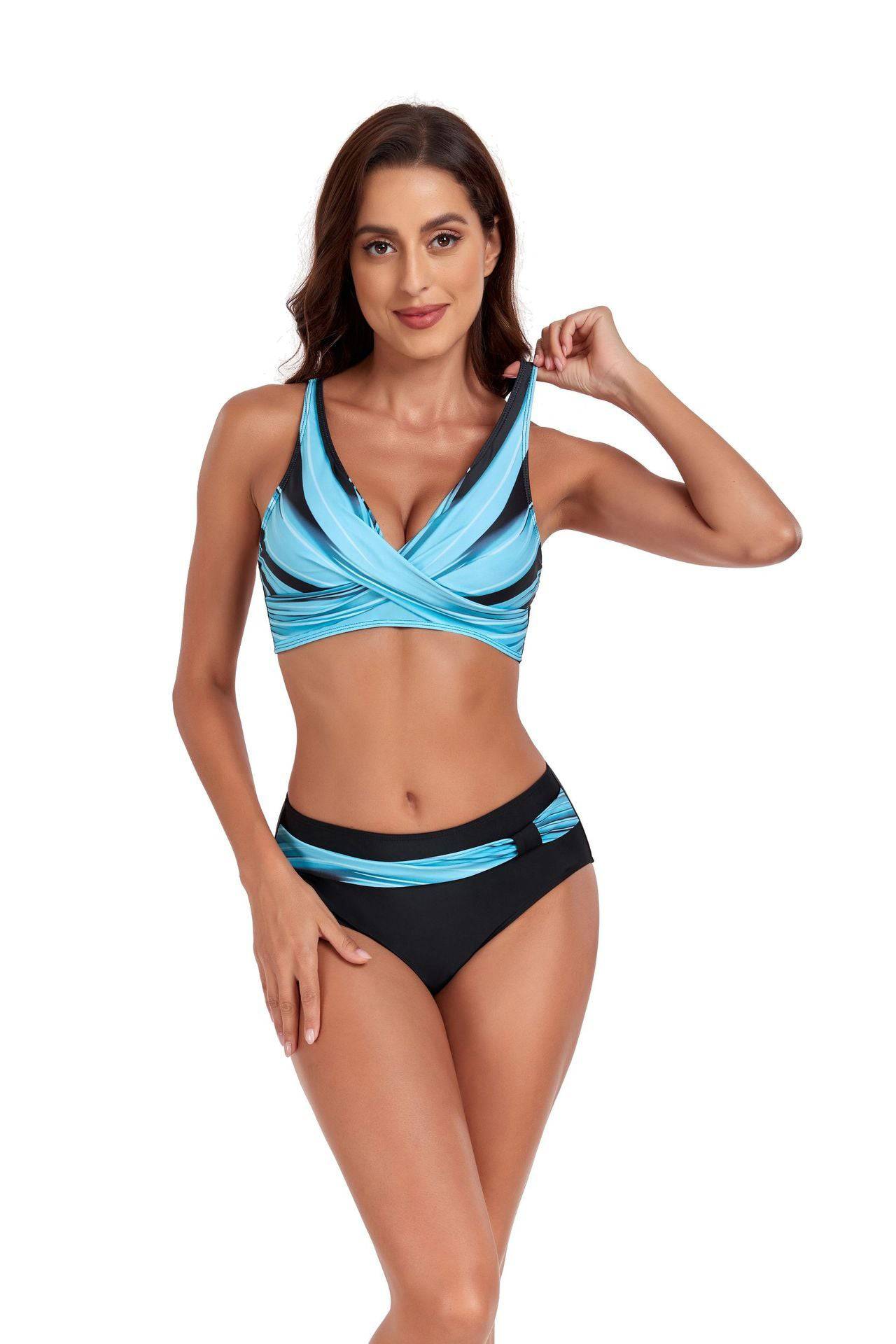 New Beach Split Swimsuit Summer Lady Sexy Halter Bikini - Clothing Personality