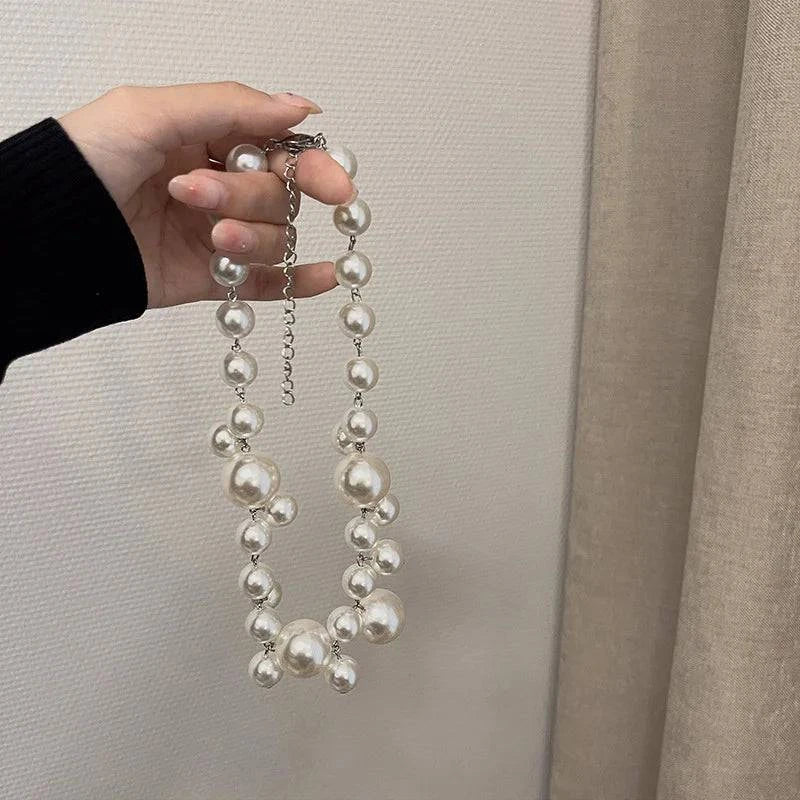 Vintage Hyperbole Bead Pearls Necklace Collarbone Chain Women's Elegant Pendant Necklace Bride Jewelry - Clothing Personality