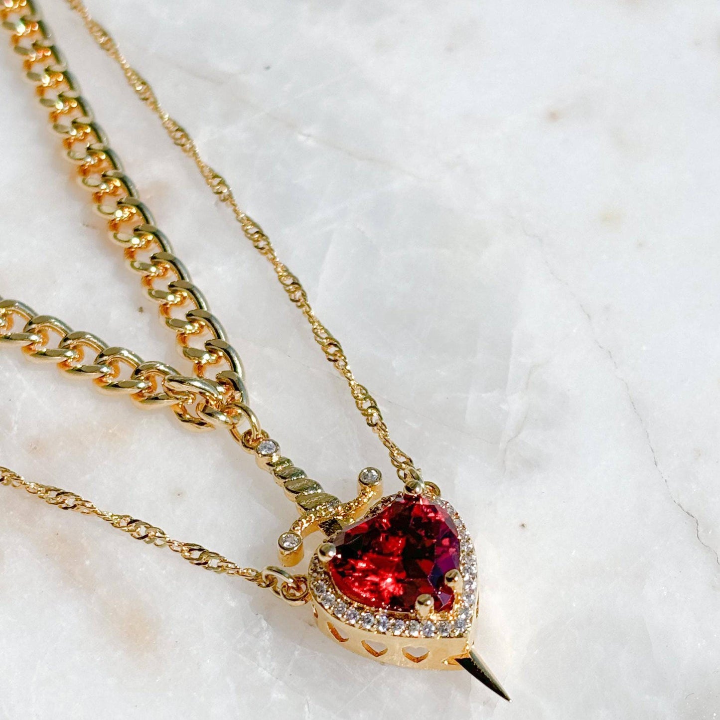 Gothic Punk One Arrow Through The Heart Creative Two Color Couple Necklace Red Rhinestone Heart Dagger Necklace Good Friend Gift Fashion Jewelry - Clothing Personality