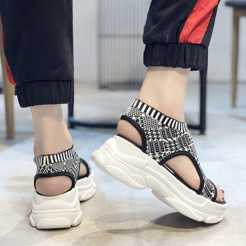 Flying Woven Sandals Women's New Summer Flat-Bottomed Style Comfortable Elastic Thick-Soled Sports Fish Mouth Shoes Large Size Factory - Clothing Personality