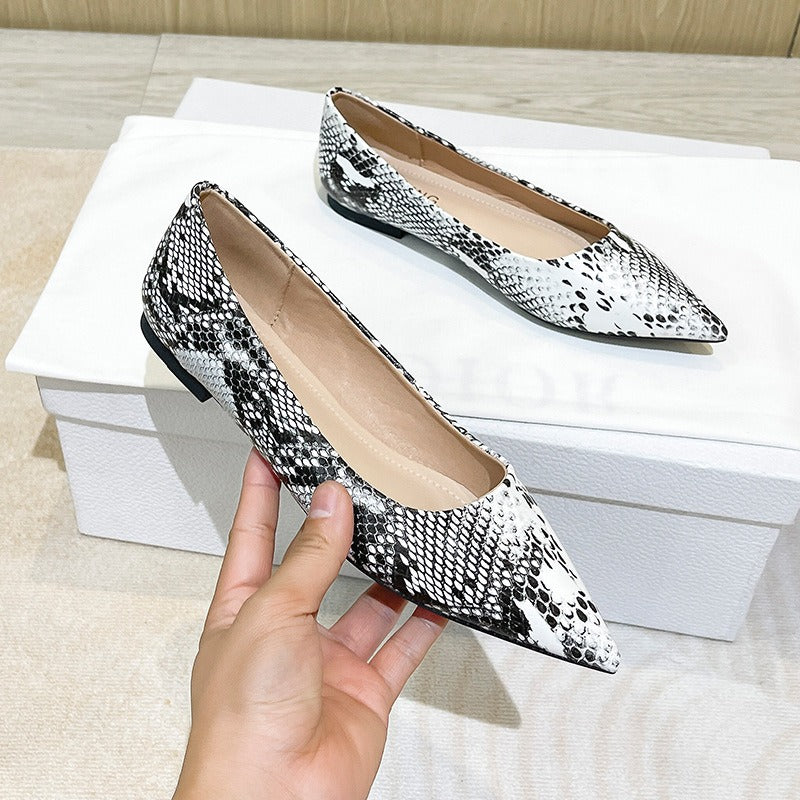 Multicolor Snake Print Pointed Toe Flat Shoes Women Soft Leather Soft Sole