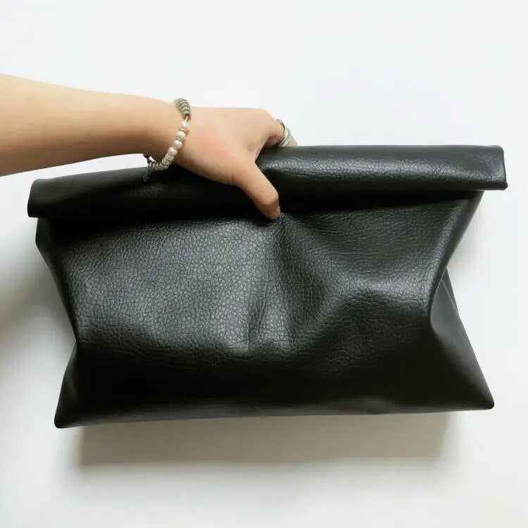 Solid Color Women Clutch Bag Soft PU Leather Lady Evening Bags Trend Party Girl Envelope Bag Large Capacity Clutches Purse Black